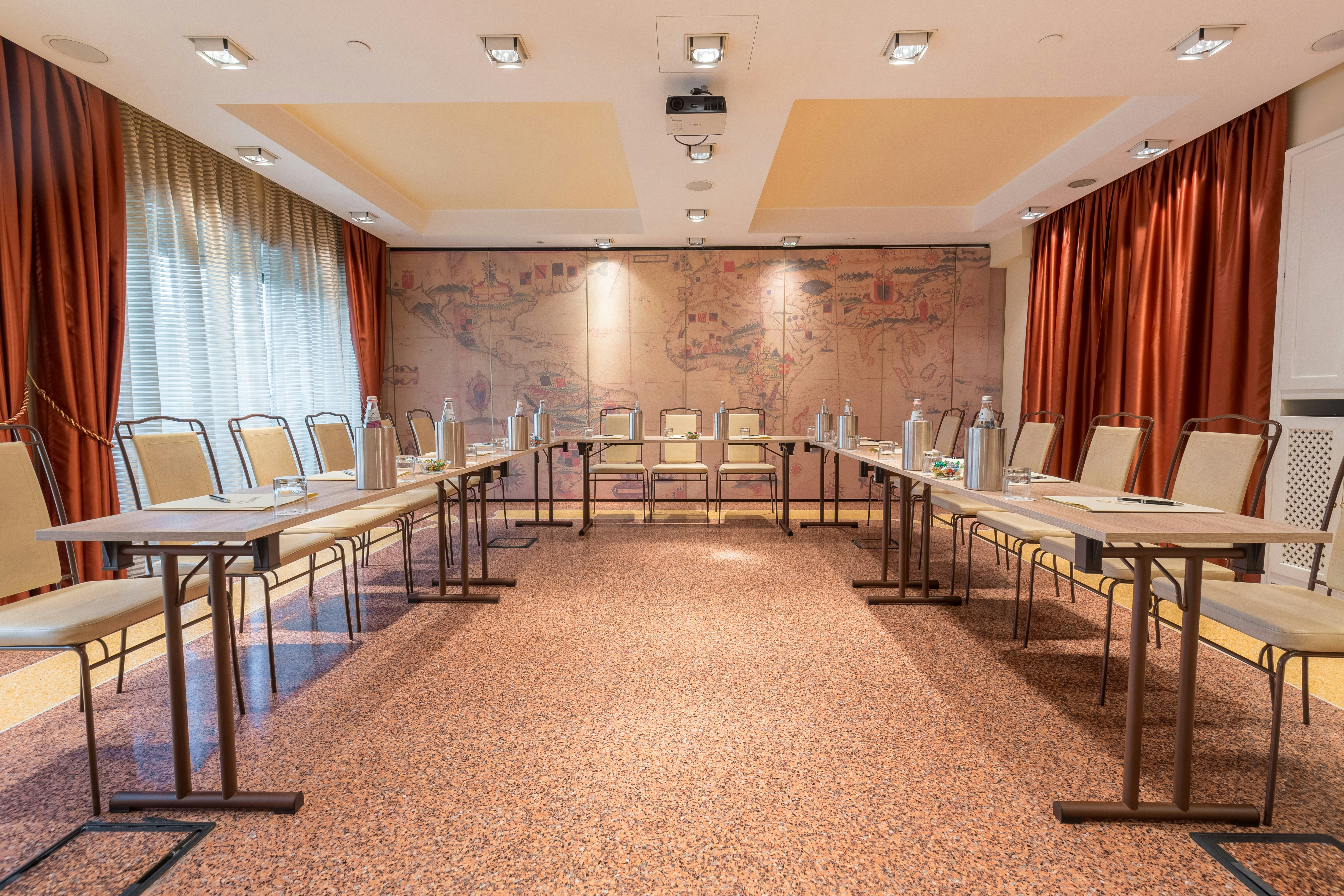 Grand Hotel Savoia Genova, Curio Collection by Hilton 41/73