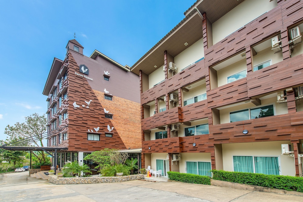 Farmhouse Hotel Ranong 4/68
