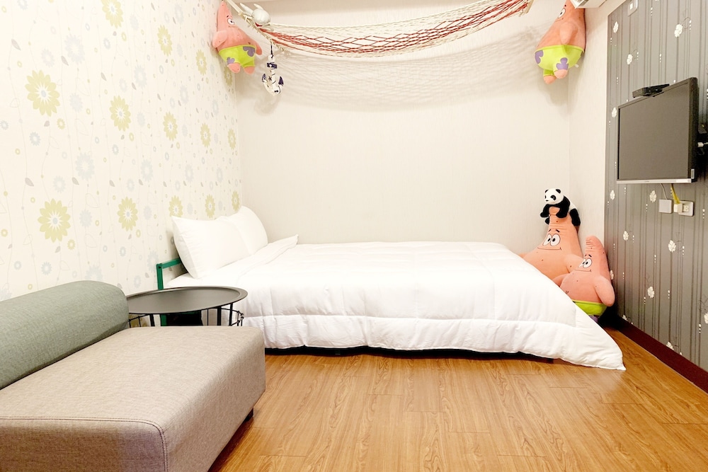 Snug Nine Inn 29/61
