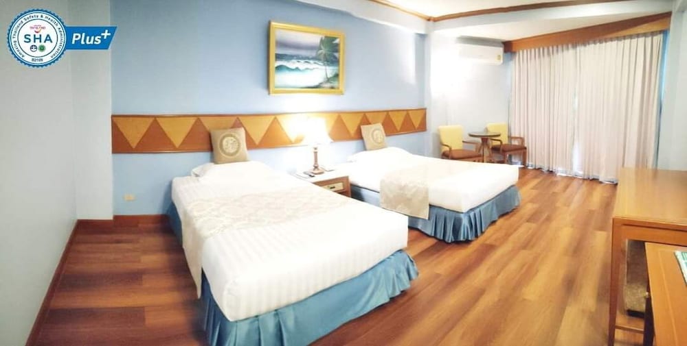 The Viangtak Riverside Hotel 19/73