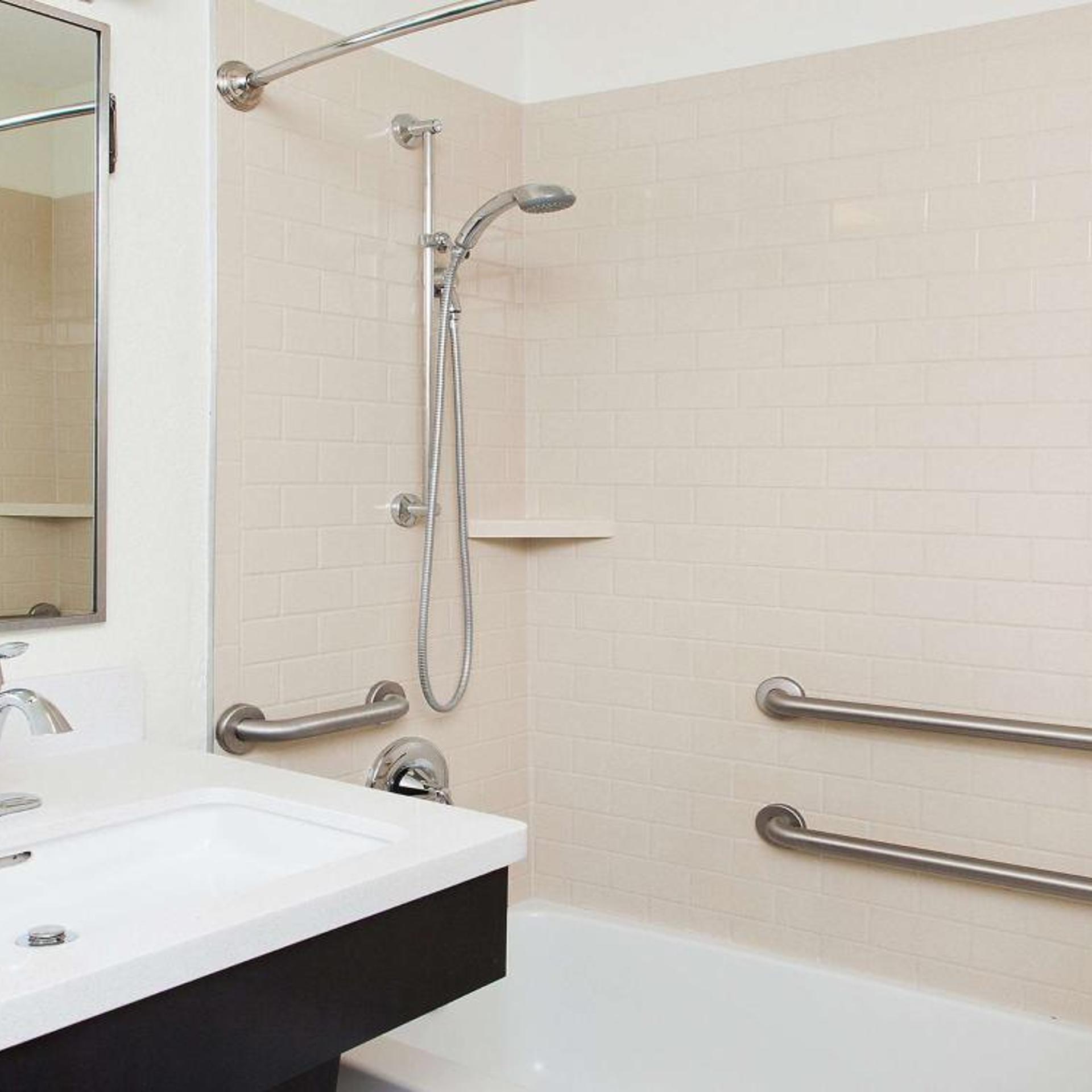 جناح بسرير كوين بغرفة نوم واحدة بحوض استحمام لذوي الإعاقة، Sonesta Simply Suites Las Vegas 10/10