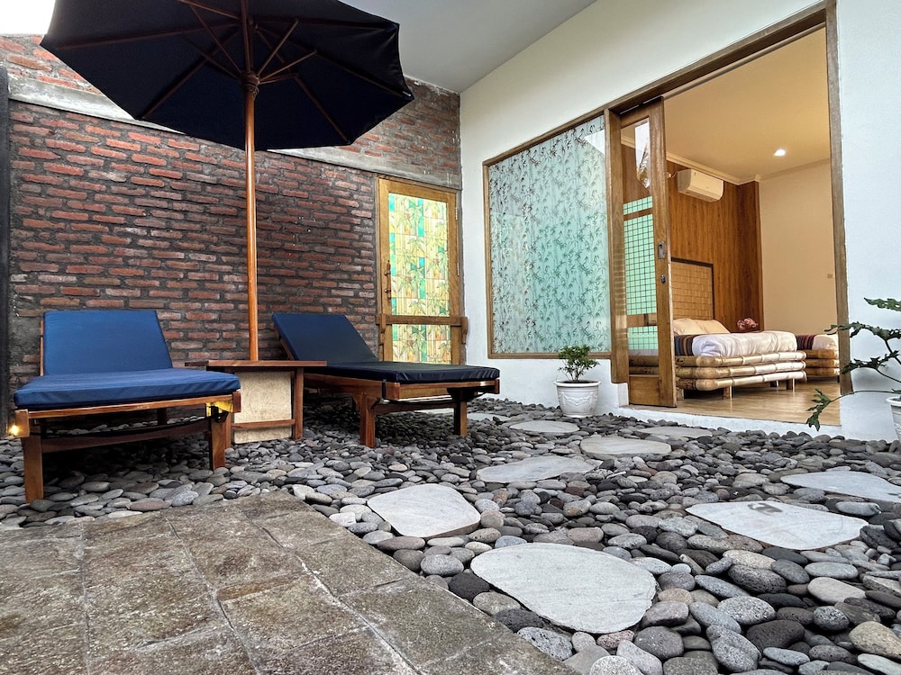 Bayview Beach Resort East Lombok 23/49