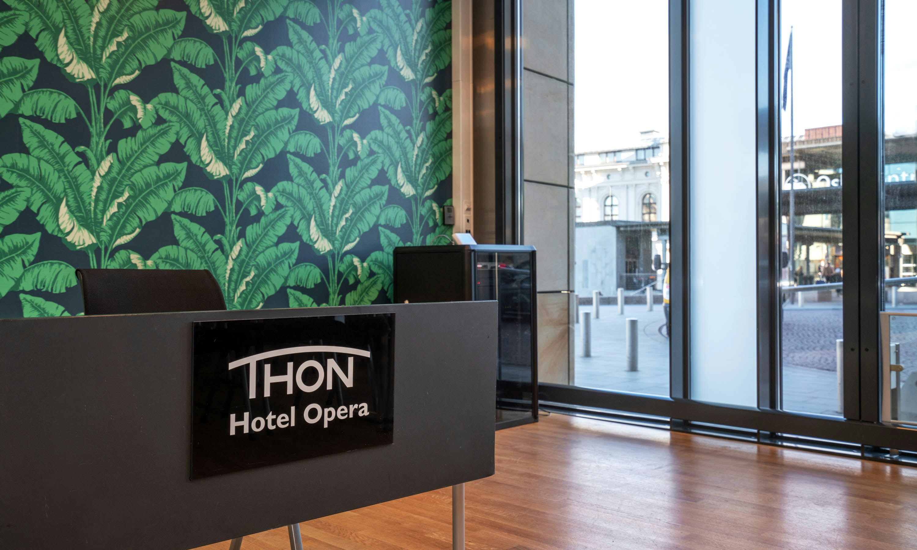 Lobby at Thon Hotel Opera, OSLO