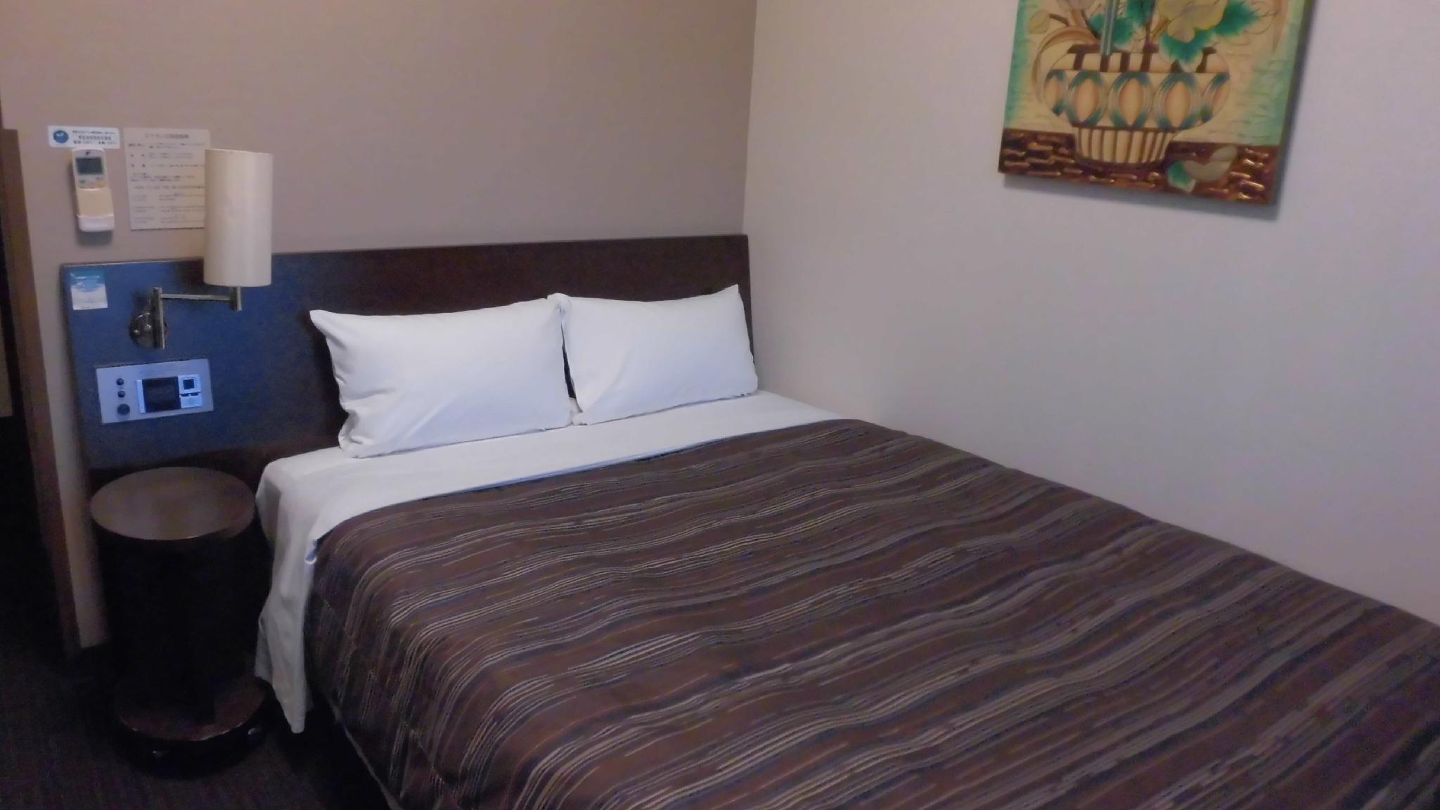 Semi Room, Comfort, Semi Double Bed, Smoking