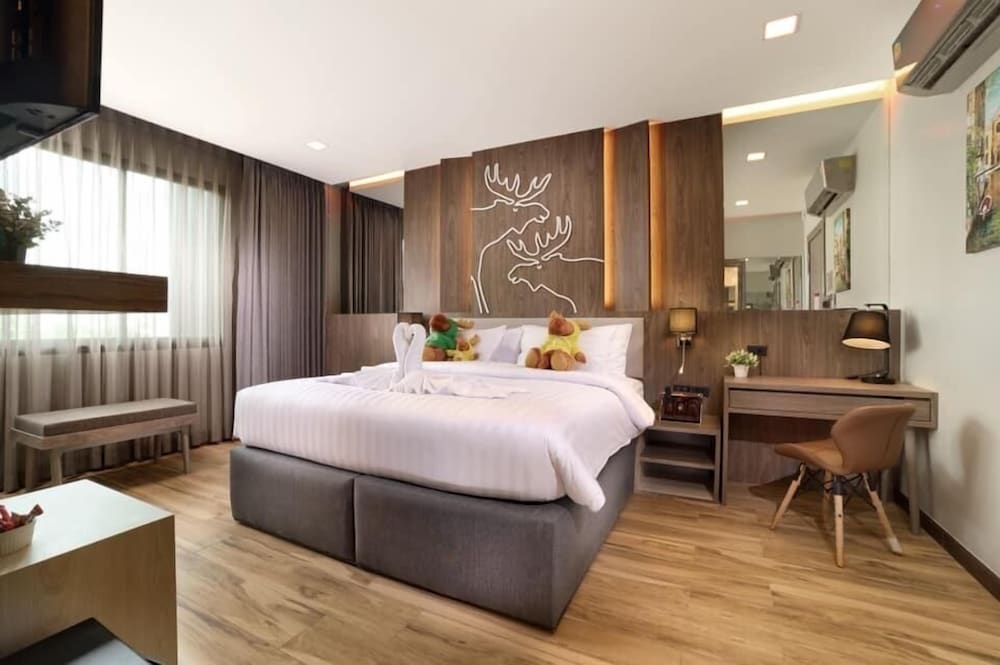MOOSE HOTEL CHIANGMAI 25/50