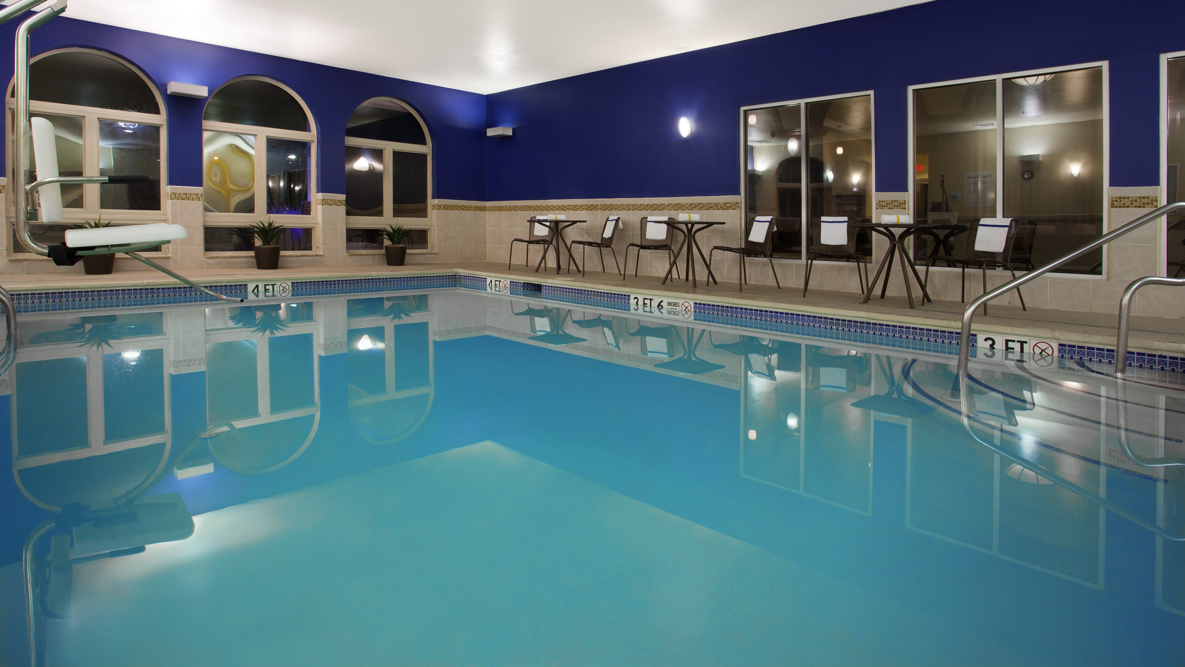 Holiday Inn Express And Suites Allentown West Ex Bw Plus Allentown Inn Suites 28/52