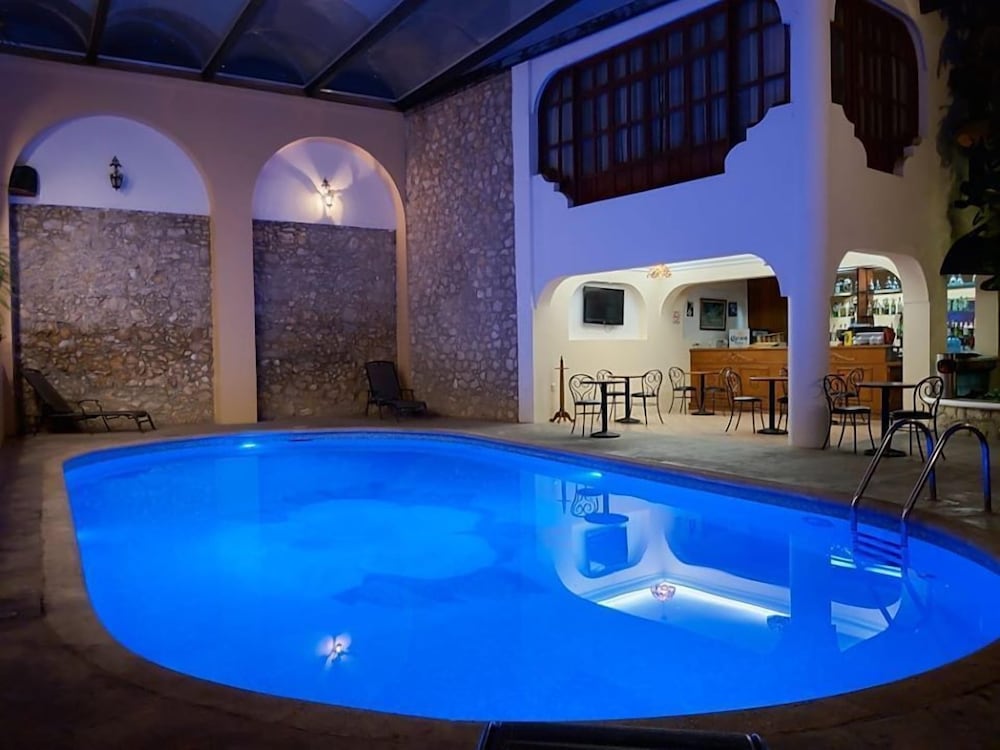 Hotel Hacienda de los Angeles 17/31