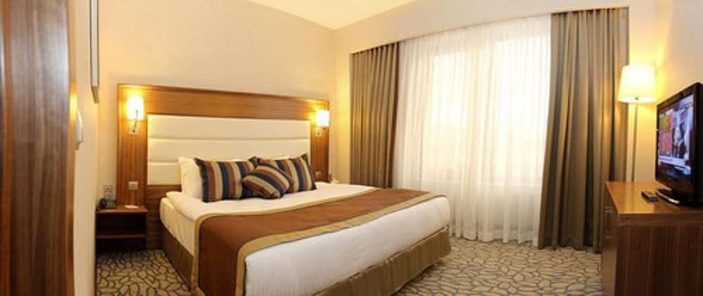 Barida Hotels 8/50