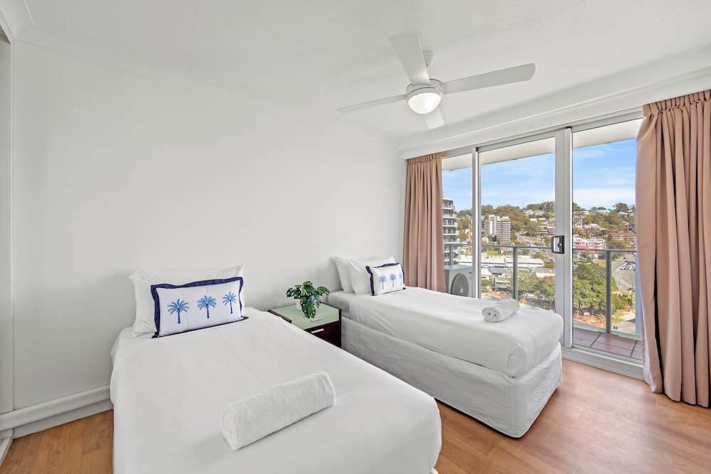 شقة بريميوم بسرير كوين وسريرين منفصلين بغرفتي نوم، Pacific Regis Apartments 7/10