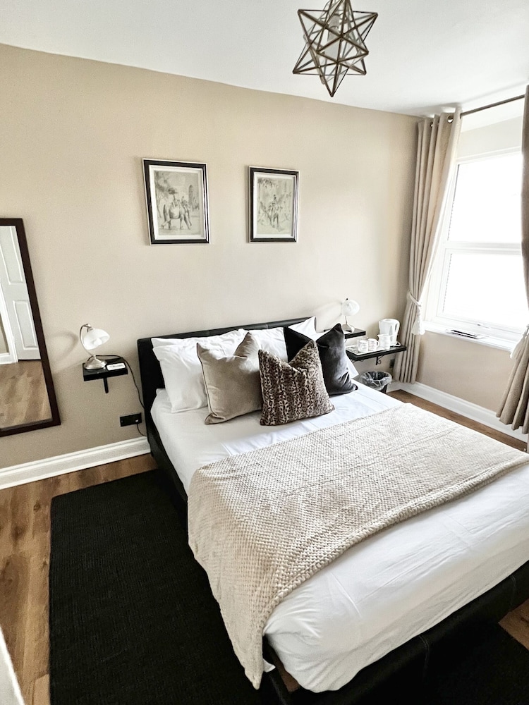 Devon House Guest House 17/50