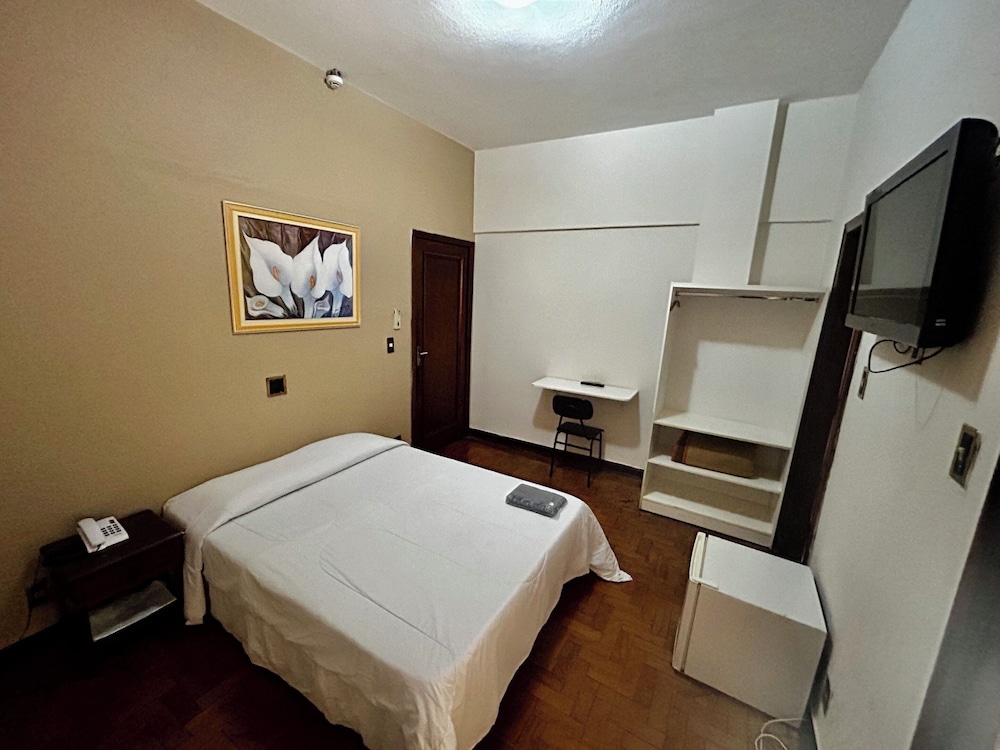 HOTEL JAU 32/58