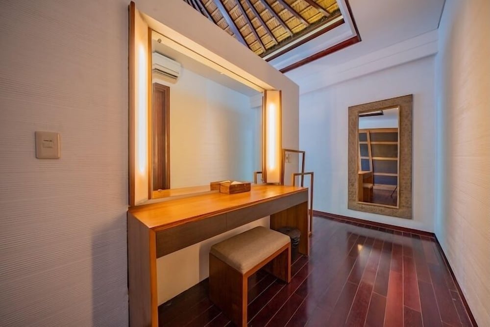 Kedonganan Beach Villas 24/50