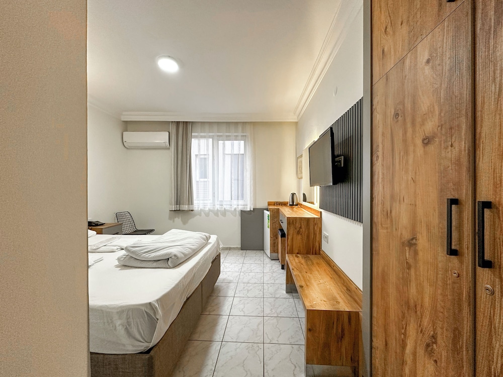 Elit Otel 17/26