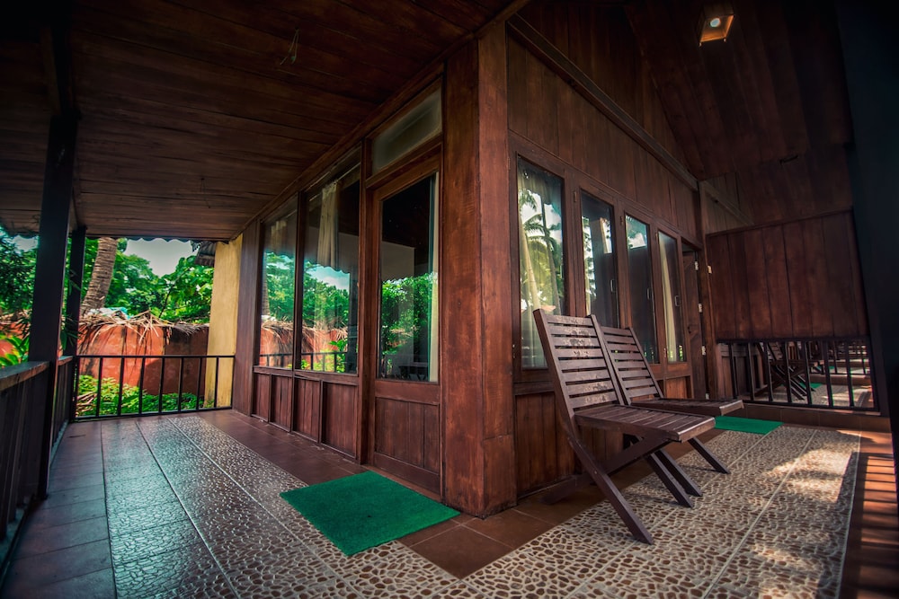 Silver Sand Sea Princess Beach Resort 7/65