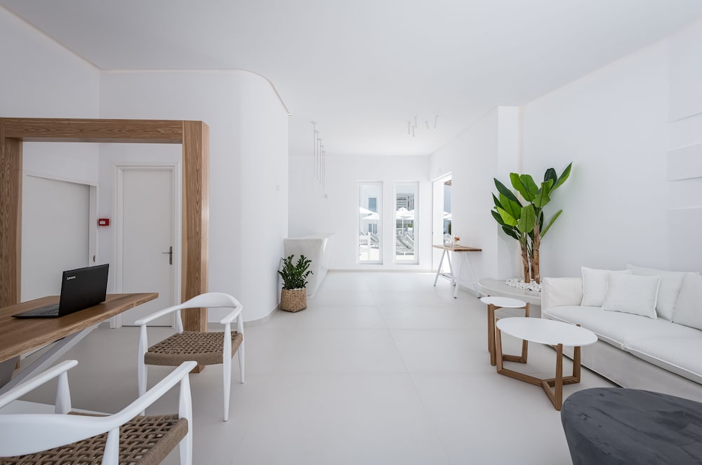 Kantouni Beach Hotel 29/49