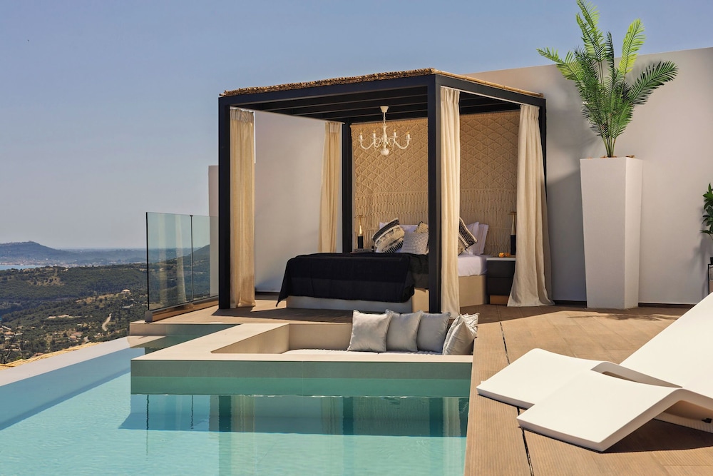 Emerald Villas 23/50