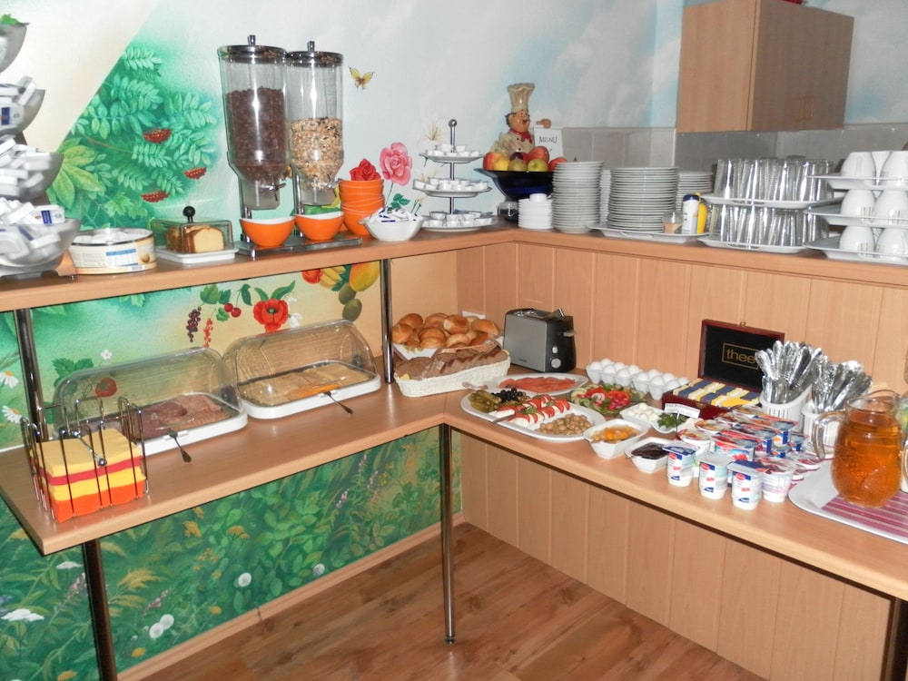Hotel Pension Arche 37/41