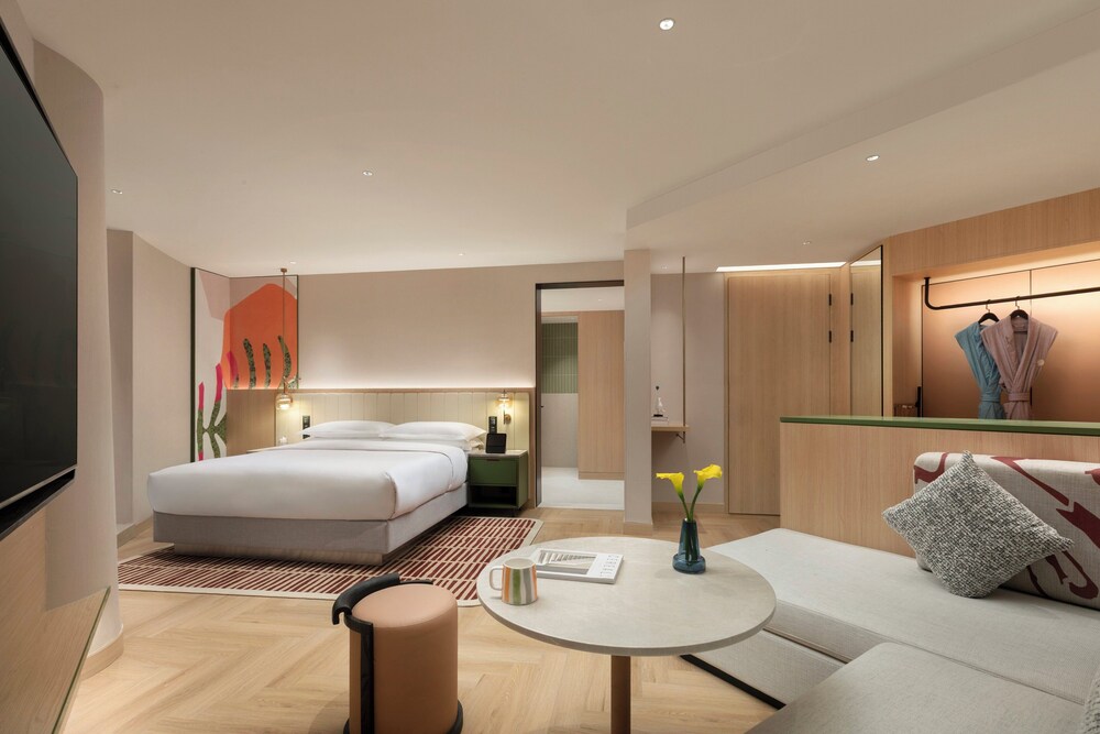 Sandalwood Hotel 17/48