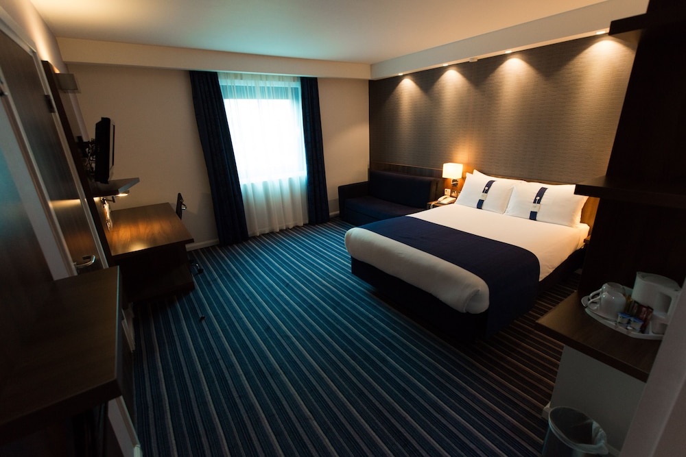 STANDARD, DOUBLE BED, ACCESSIBLE