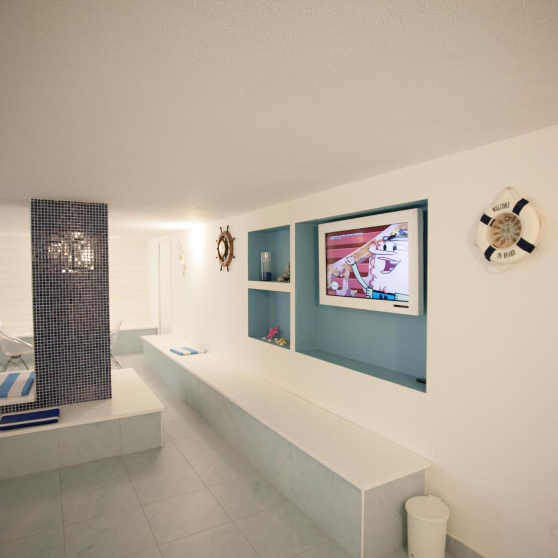 Hotel Meritime 8/50
