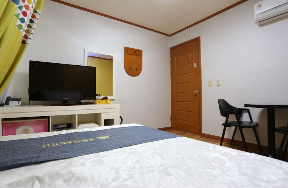Jeongdongjin Motel 16/25