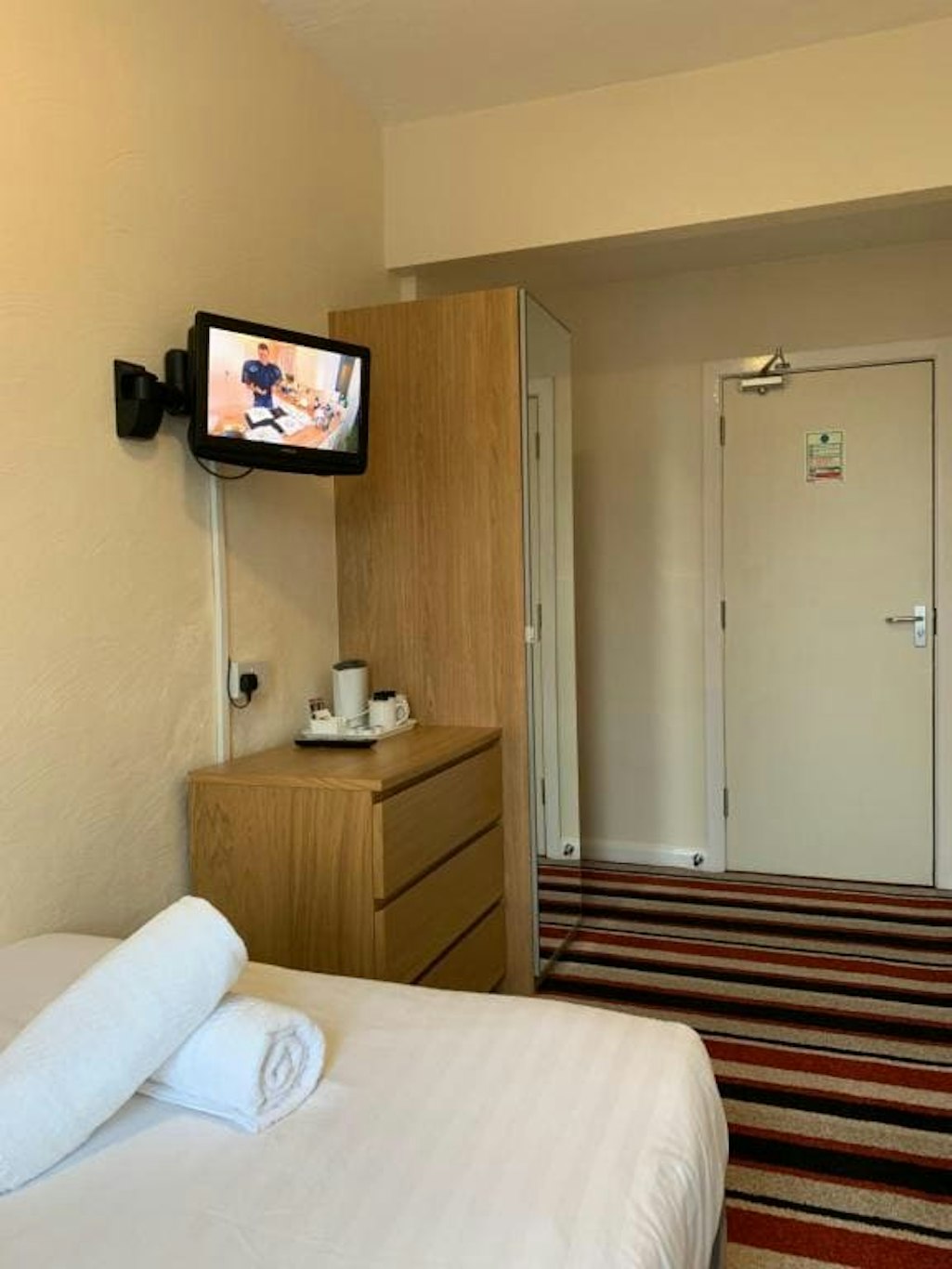 Compact, Double Bed