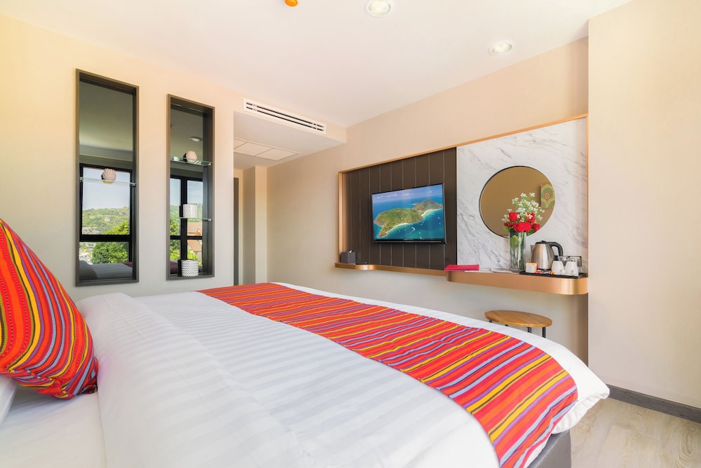 KK Karon Kata Boutique Hotel 8/37