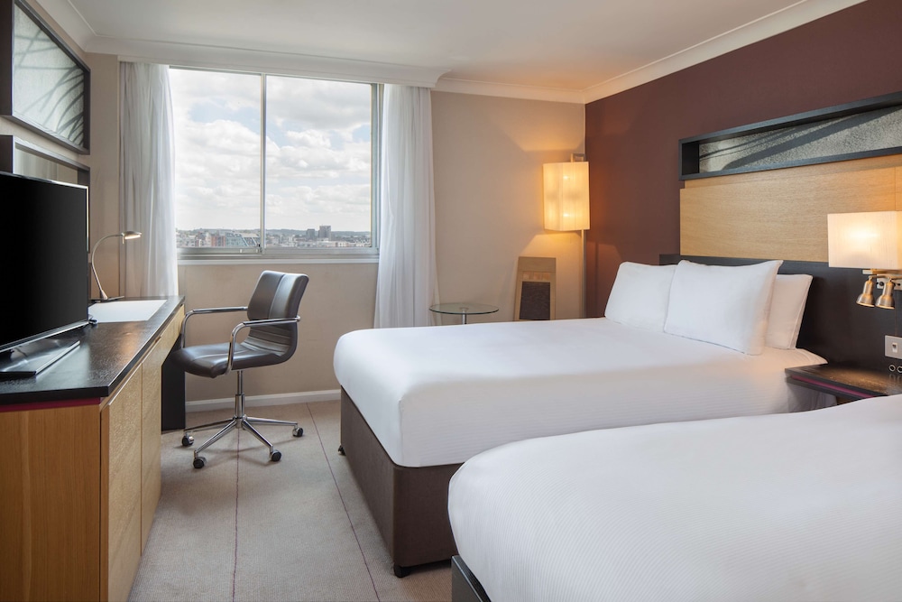Hilton Leeds City 14/78