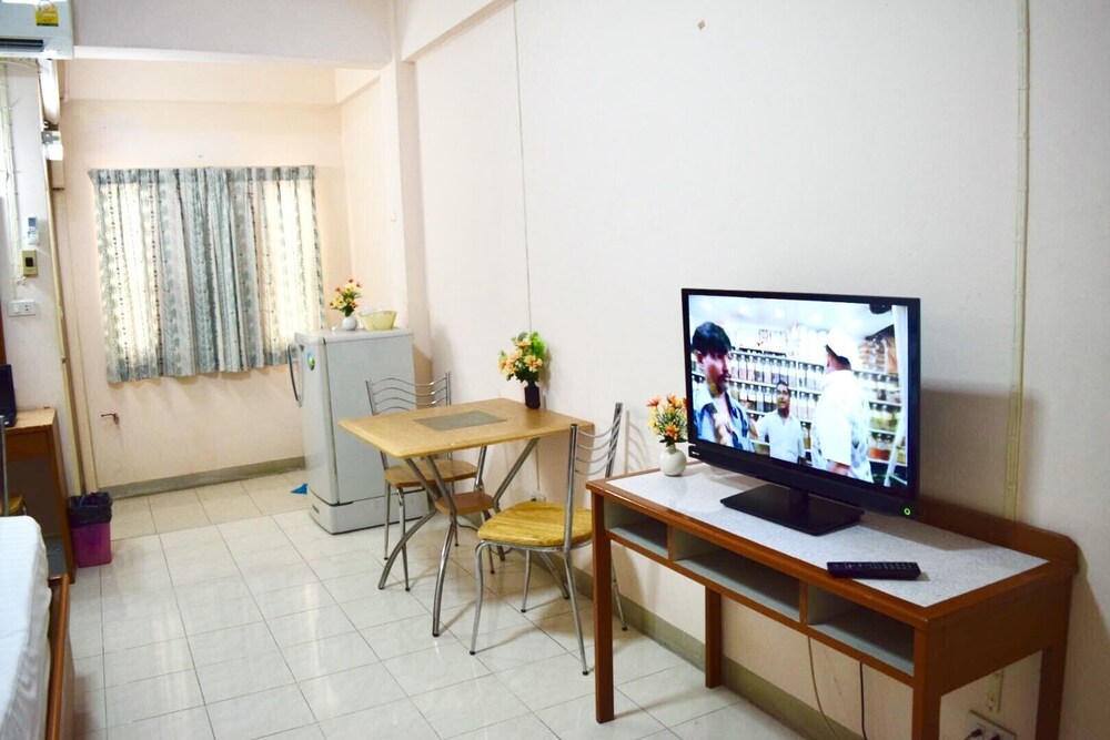 Smile Court Pattaya 58/67