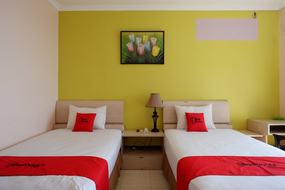 RedDoorz Plus Syariah @ Hotel Boulevard Luwuk 20/46