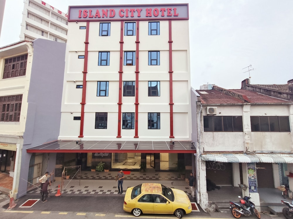 Capital O 90897 Island City Hotel in GEORGE TOWN