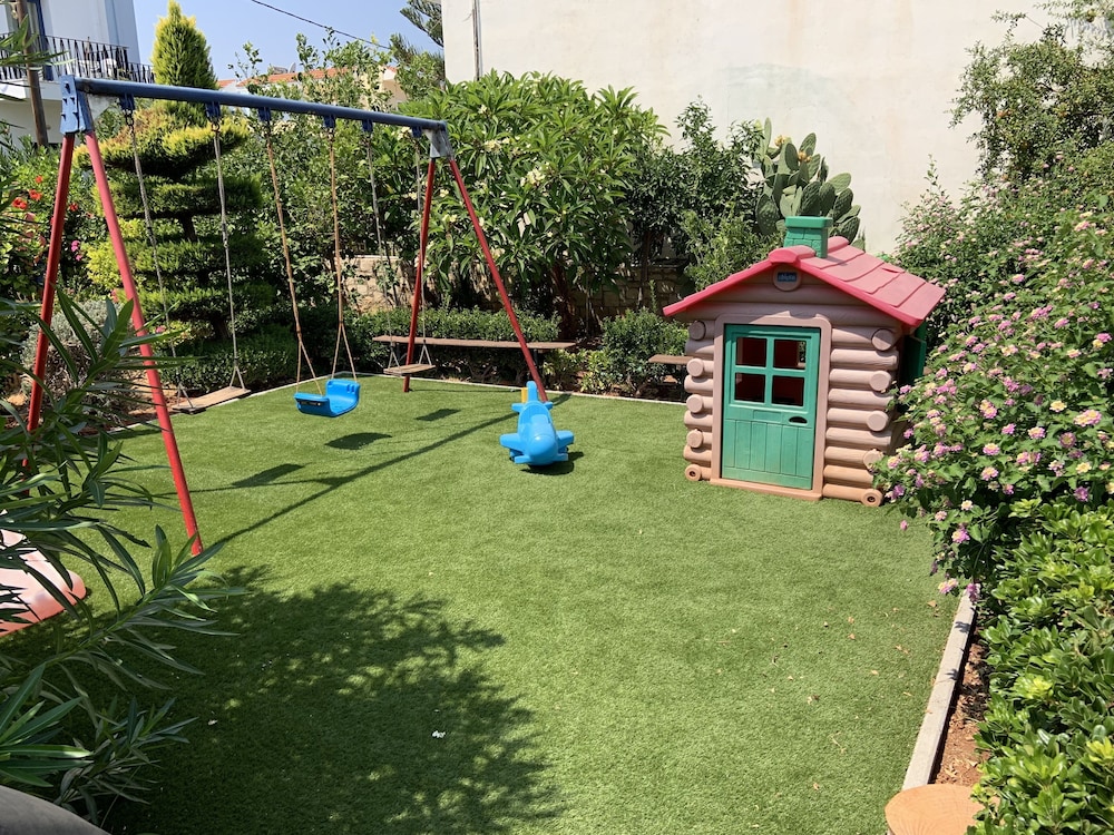 Evdokia Suites 49/58