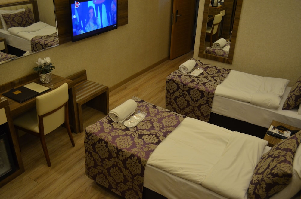 Otel Le Grand 18/22