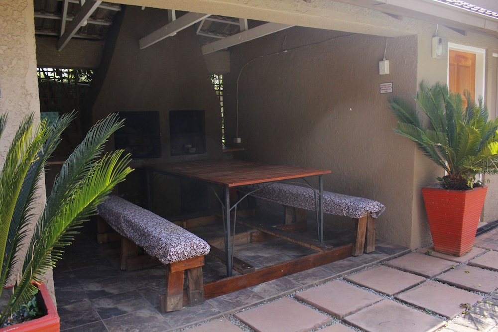 African Sky Guest House 5/50