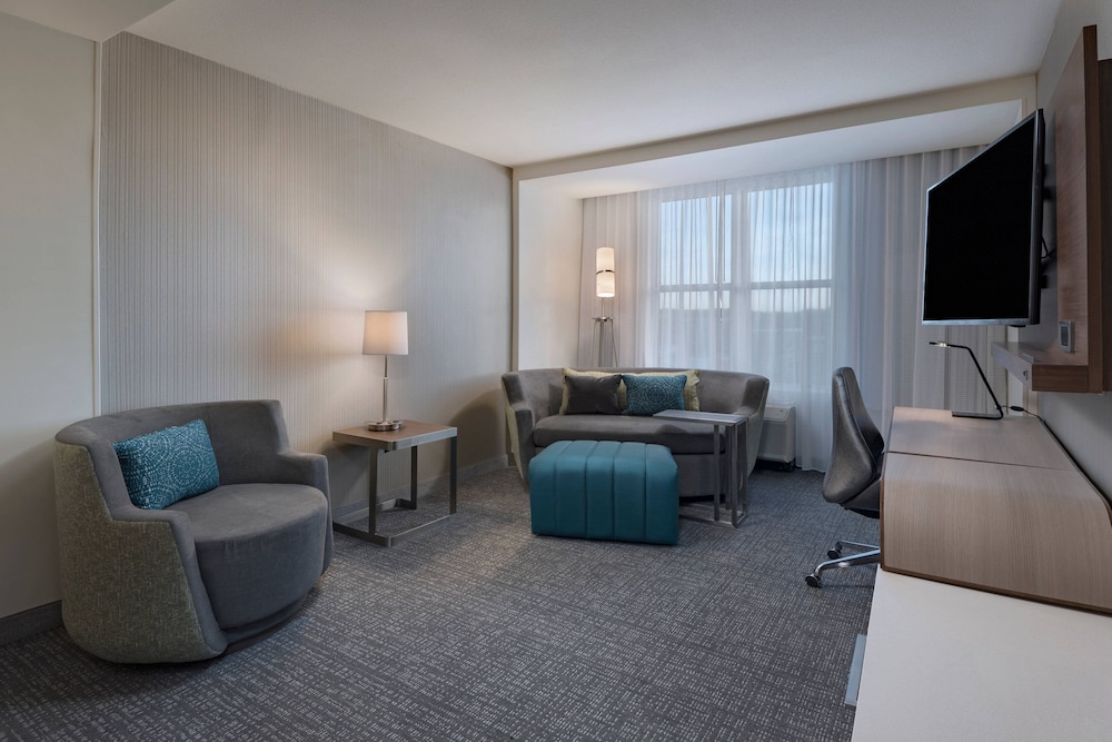 Courtyard By Marriott Jackson Madison 32/48