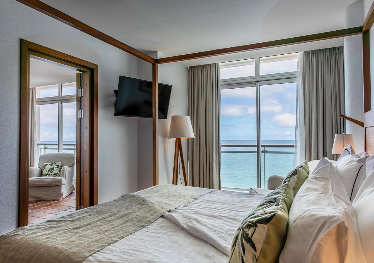Suite, Sea View