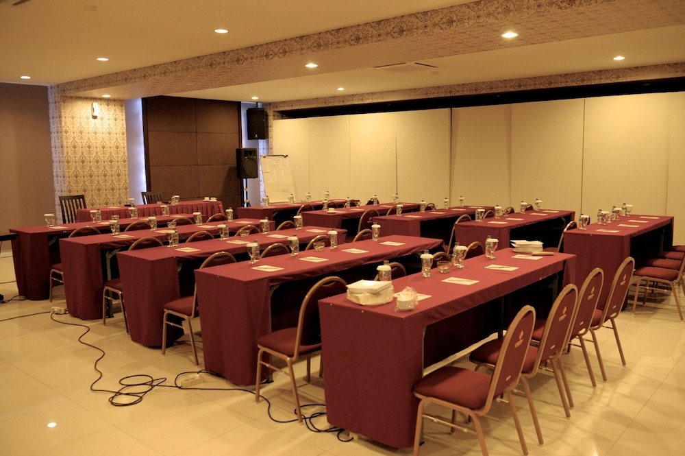 Lombok Plaza Hotel Convention 33/41