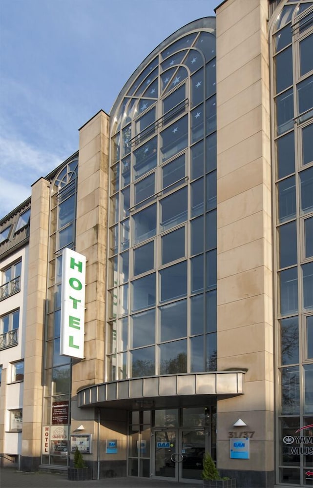 Hotel Stadtfeld 1/65