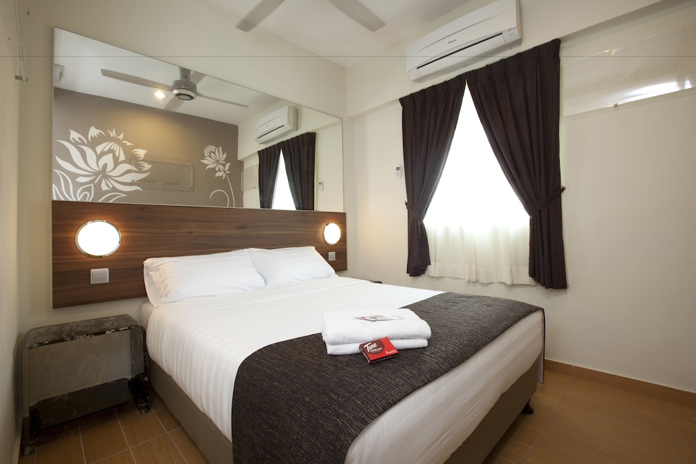 Tune Hotel Danga Bay 25/46