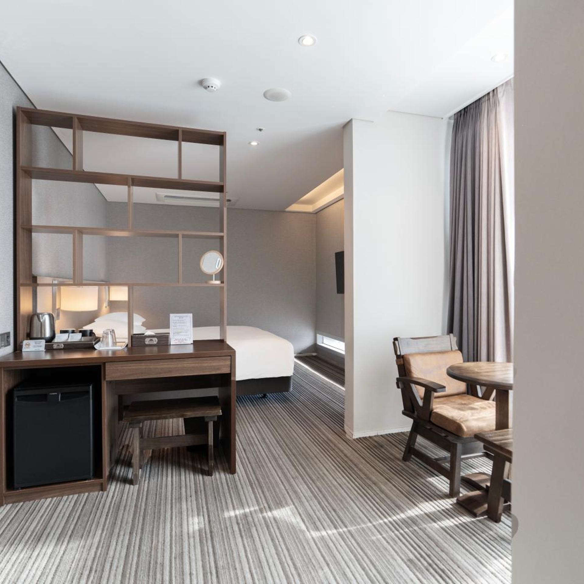 Northharbor Hotel 34/50