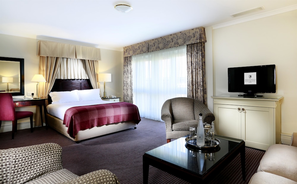 Macdonald Botley Park Hotel Spa 44/68