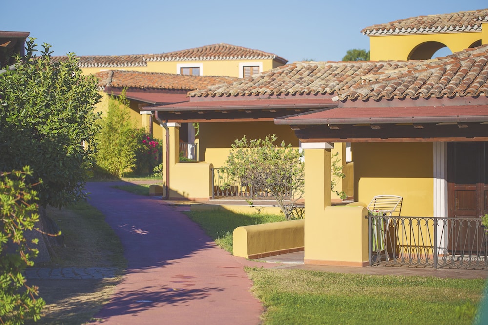 Villaggio Baia Dei Pini in BUDONI