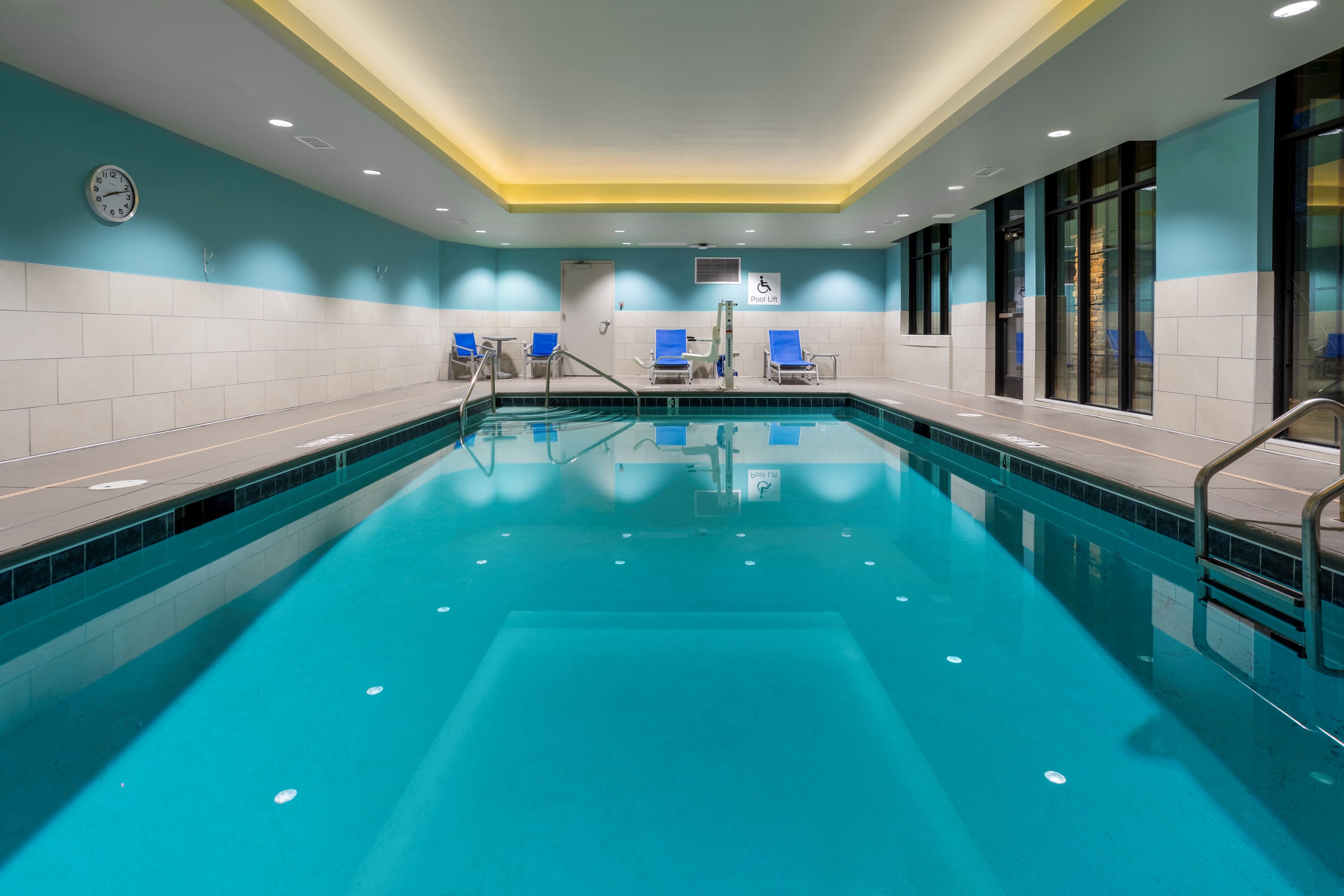 Holiday Inn Express Durango 33/76