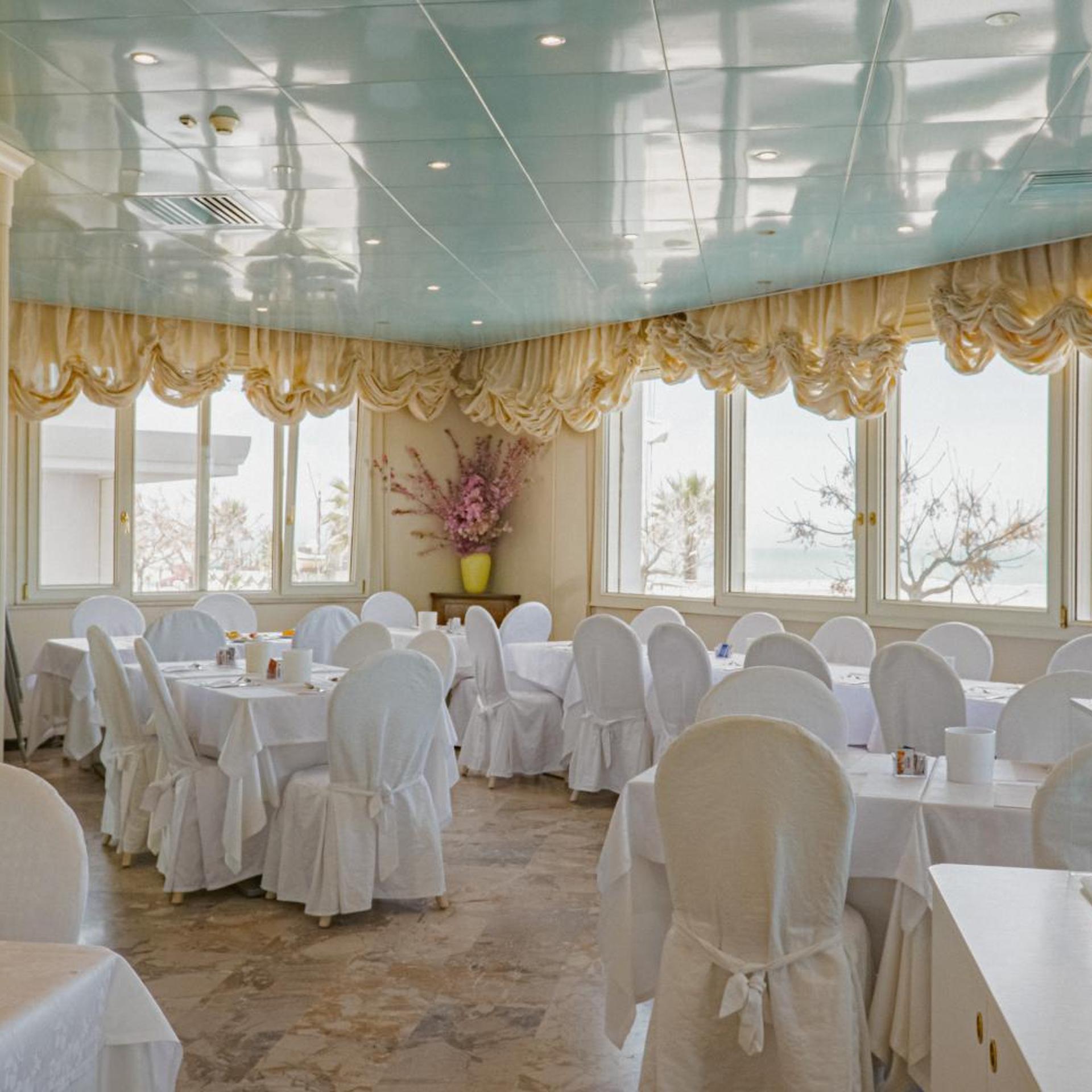 Des Nations Sul Mare Hotel 24/50