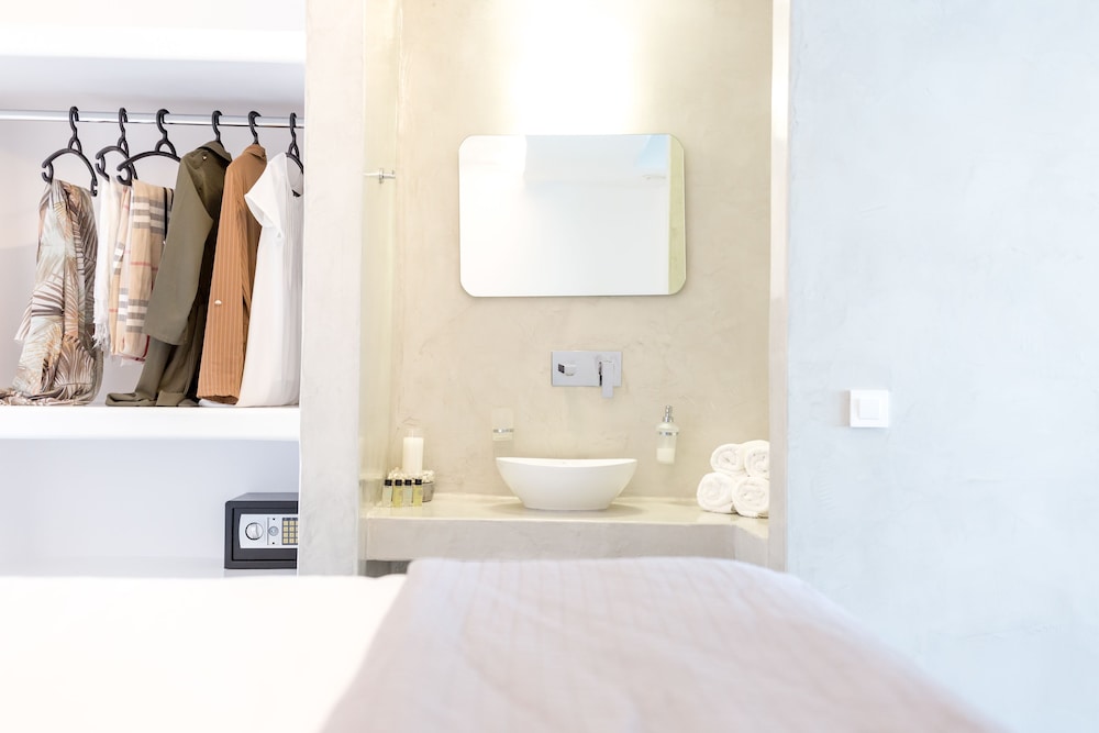 DELUXE, SUITE, SEA VIEW, PLUNGE POOL