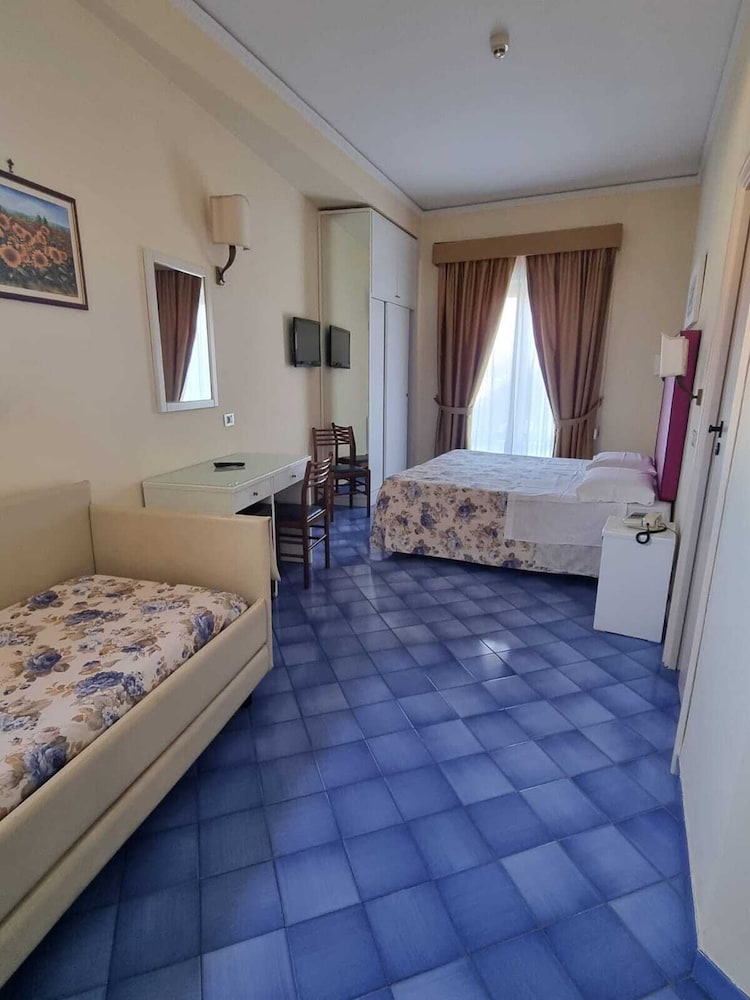 Hotel Girasole 27/55