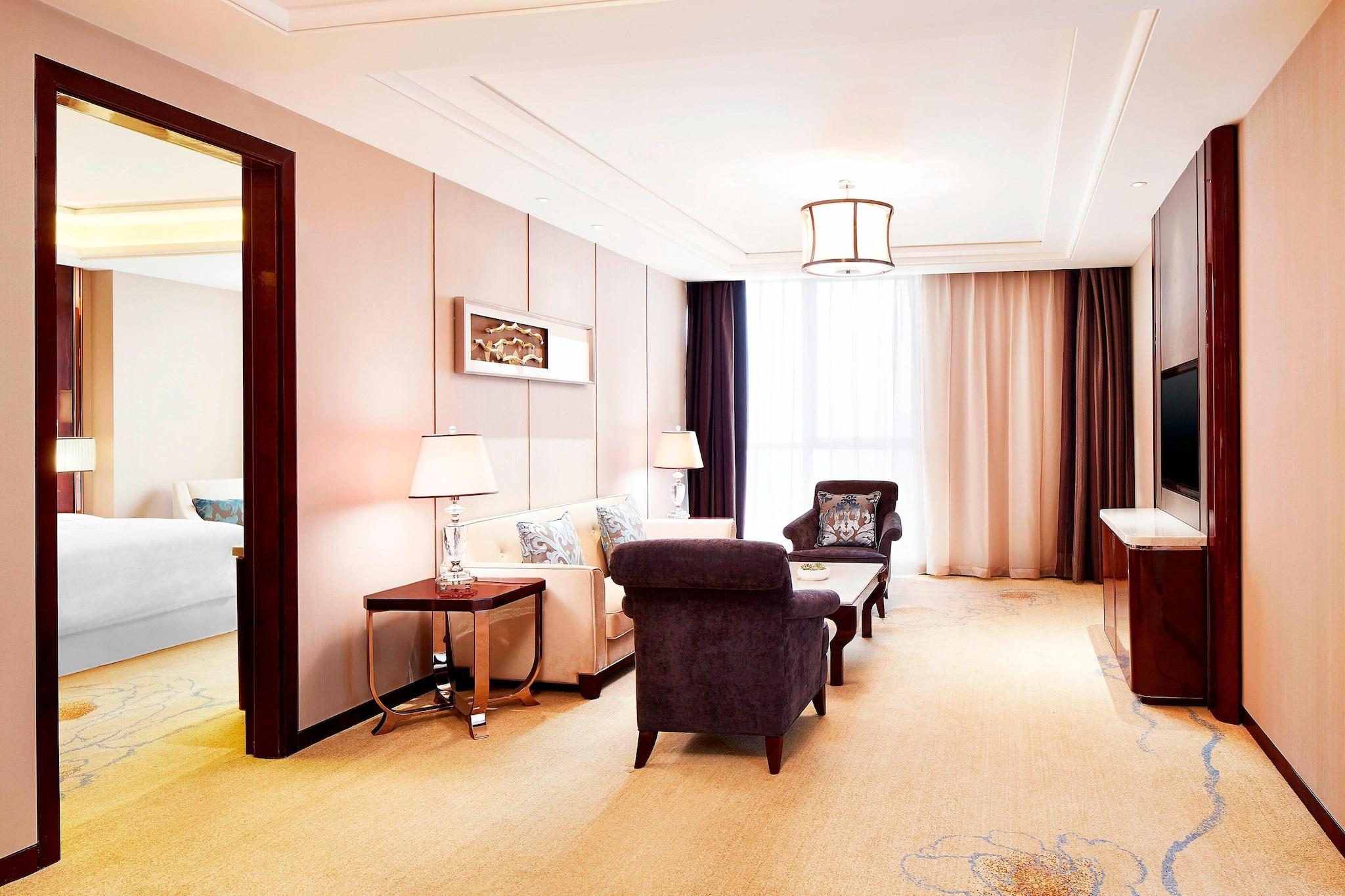 Aloft Zhengzhou Zhengdong New District 46/66