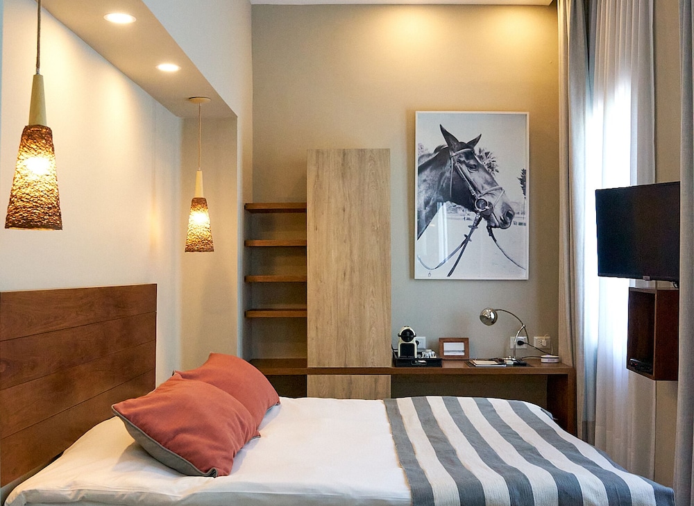 Rendez Vous Hotel Buenos Aires 23/67