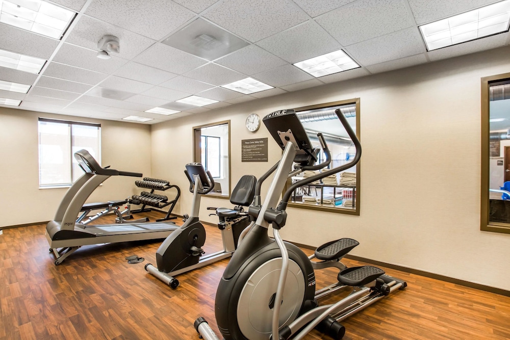 Comfort Inn & Suites Cheyenne, WY 27/41