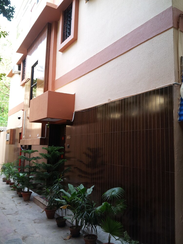 Zo Rooms Ballygunge Hazara Road 9/68